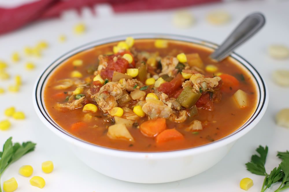 Hearty Manhattan Clam and Corn Chowder - Libby's Vegetables