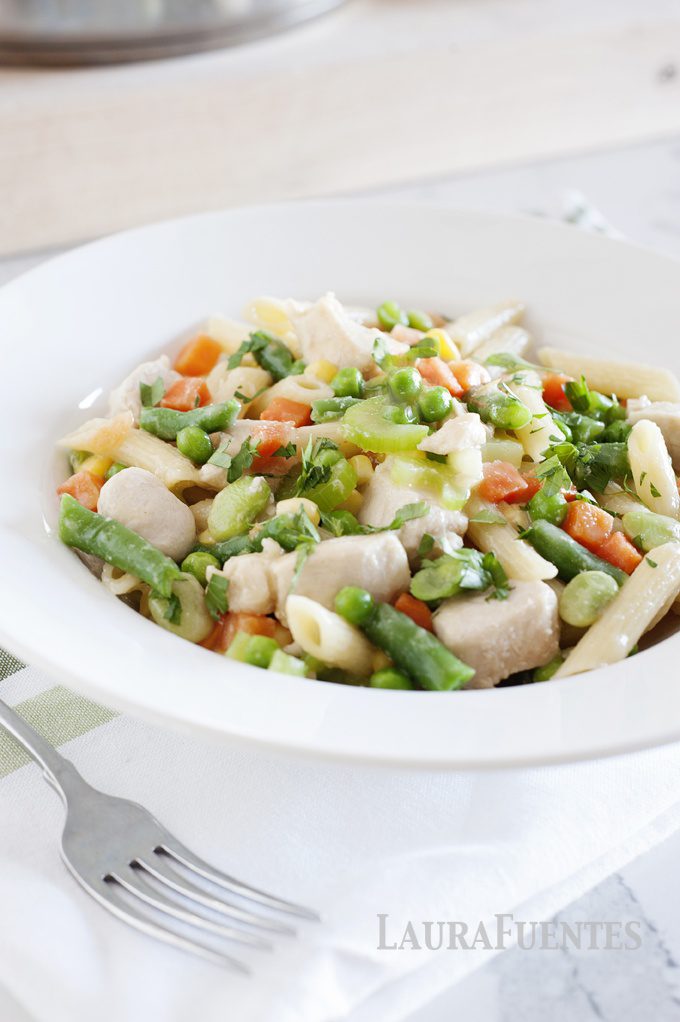 Skillet Chicken Pot Pie Pasta