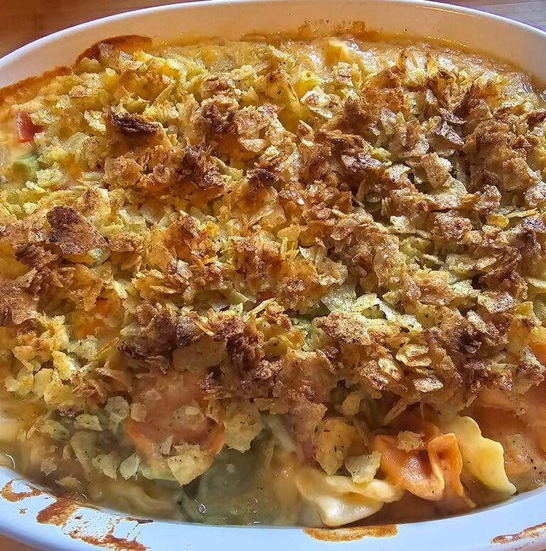 Creamy Tuna Mixed Vegetable Tortellini Casserole